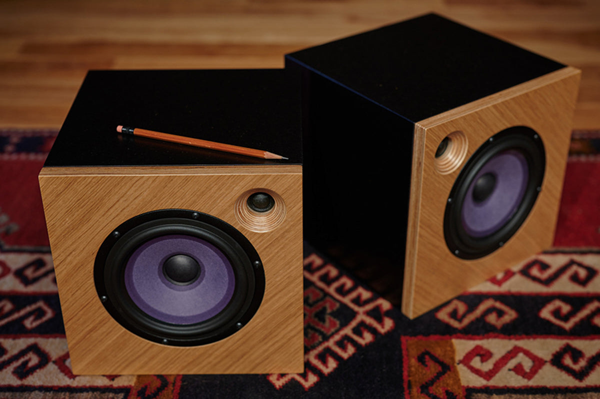 DeVORE Fidelity micr/O Speakers
