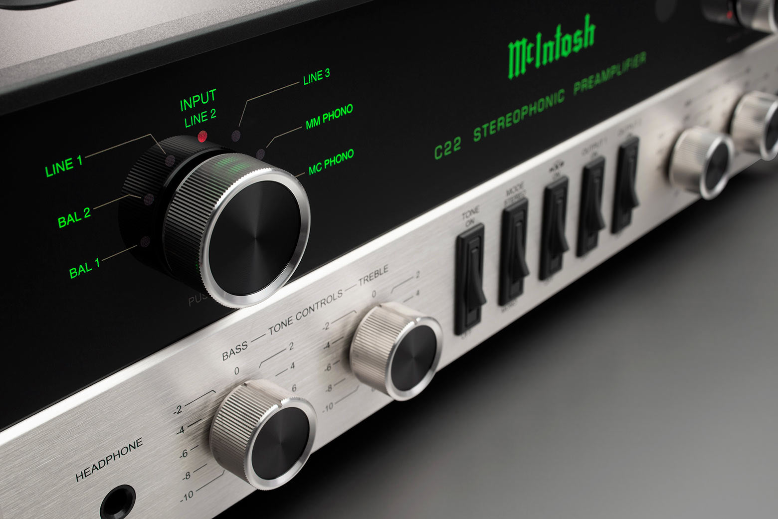 McIntosh C22 Mk V 2-Channel Vacuum Tube Preamplifier Mk V