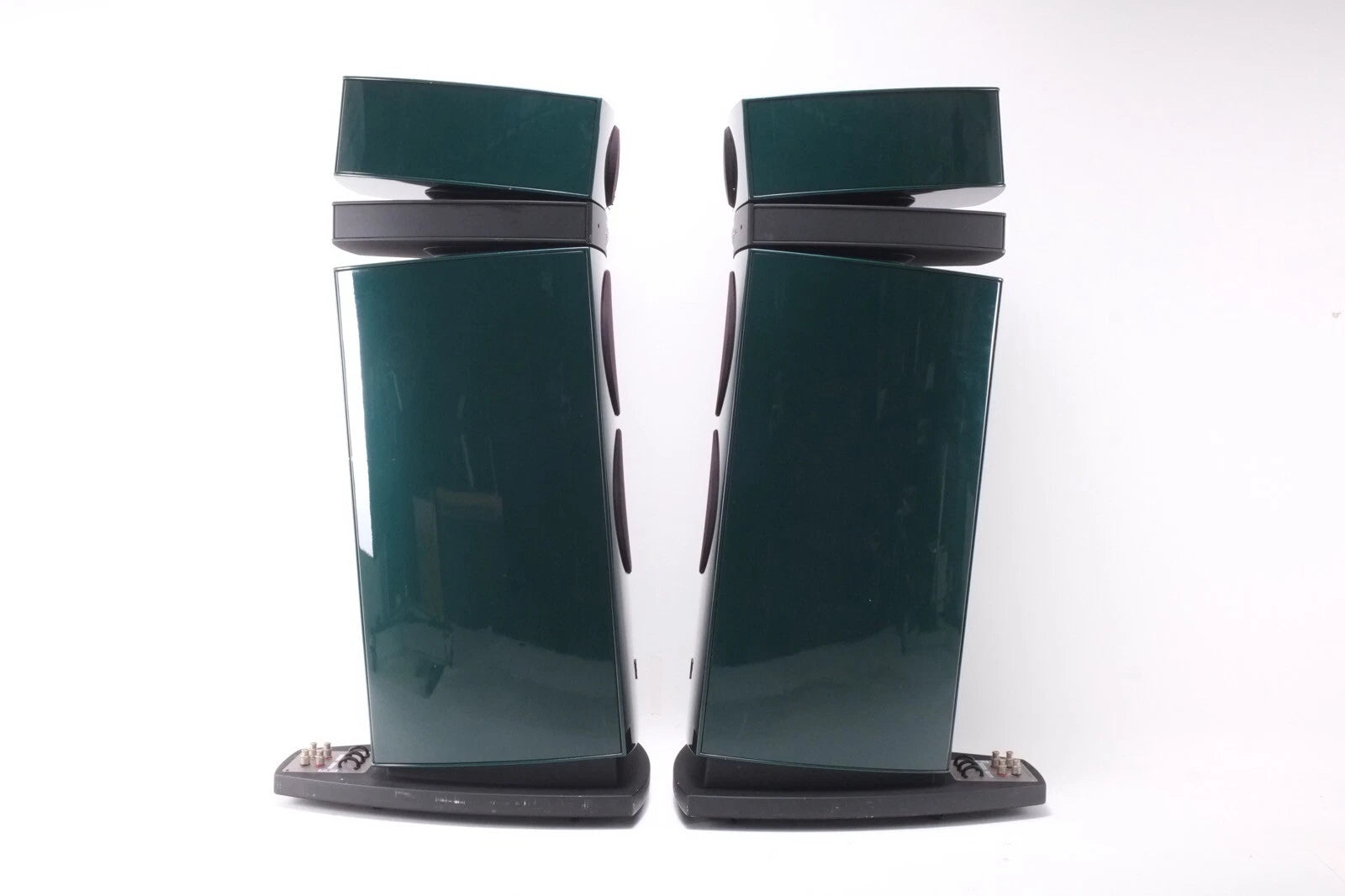 Preowned Focal Maestro Utopia EVO Floorstanding Speakers TEST
