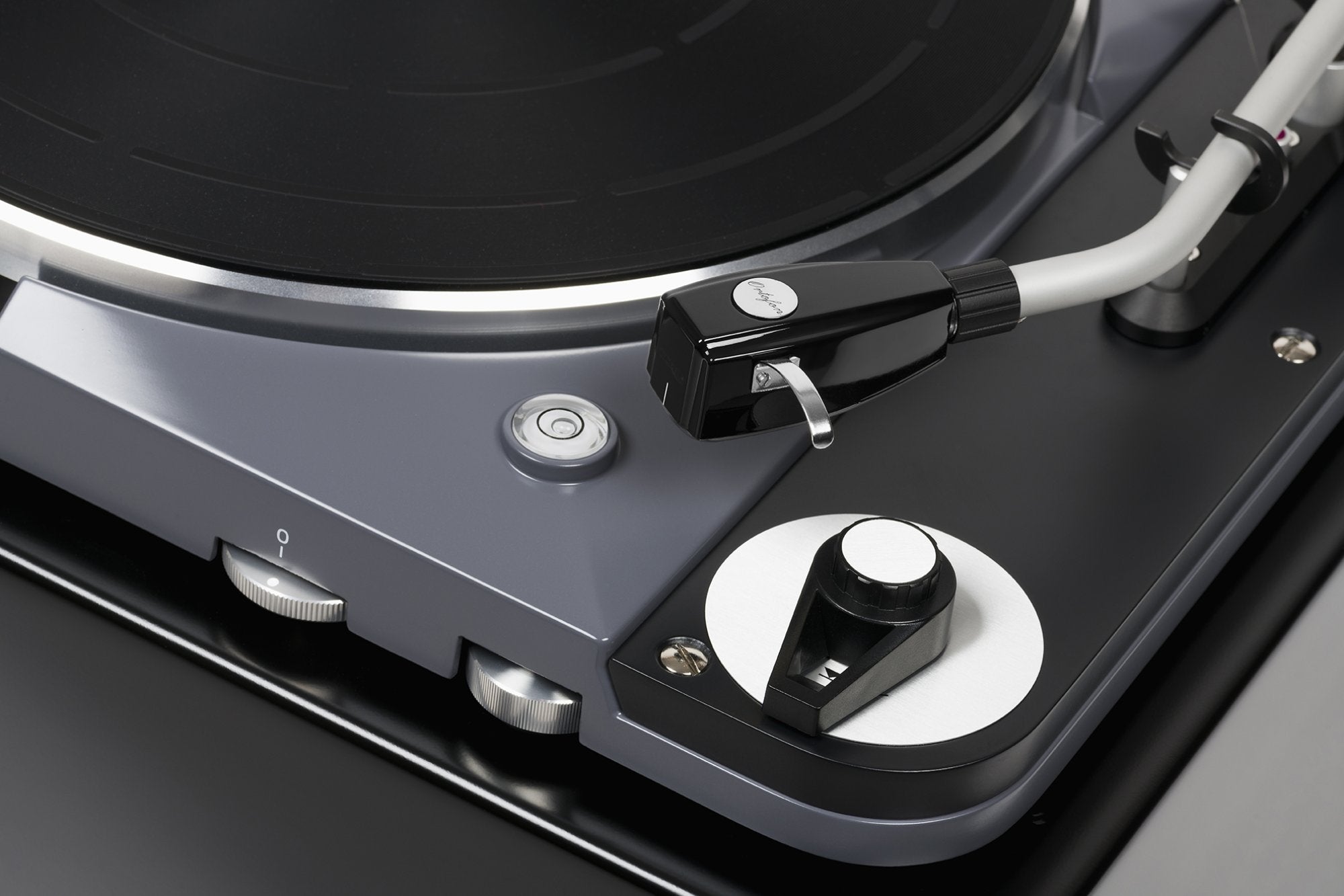 Thorens TD 124 DD Direct Drive Turntable
