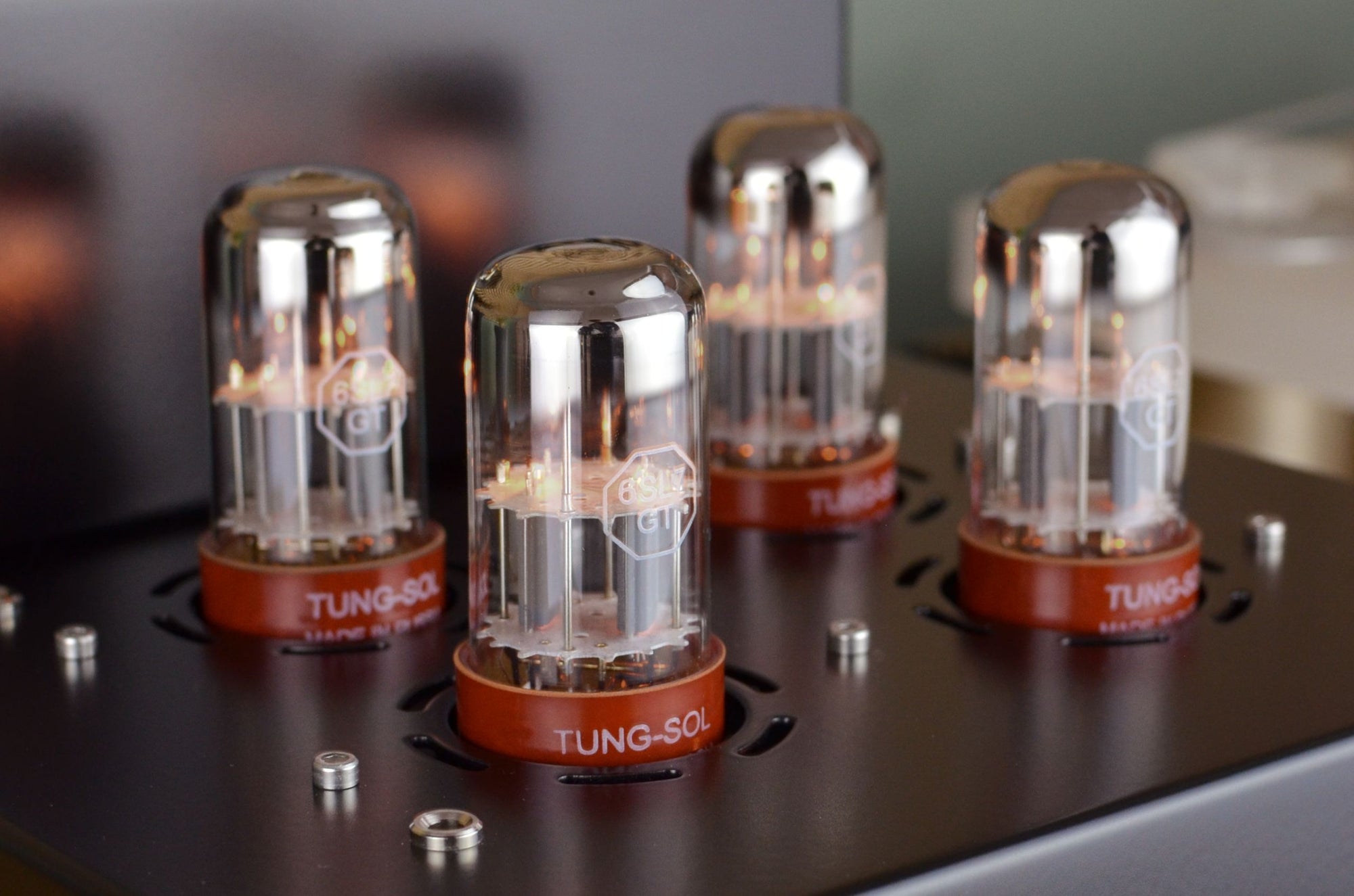 Qualiton Phono Vacuum Tube Preamplifier
