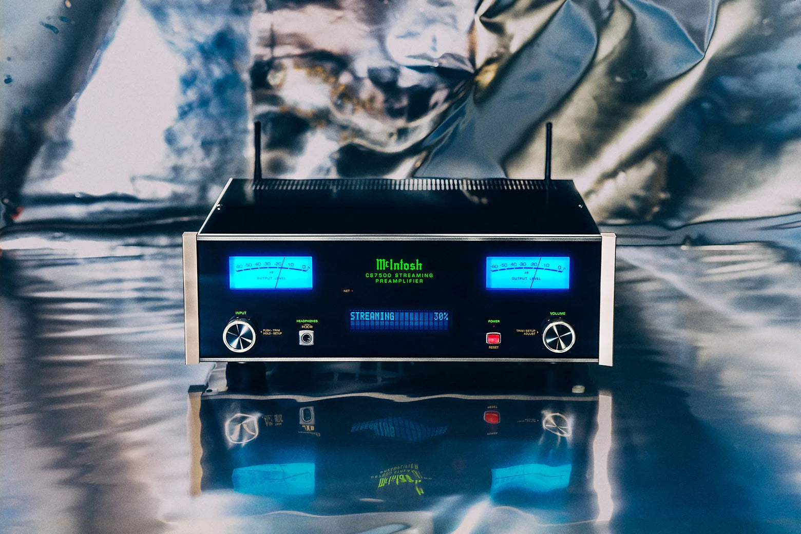 McIntosh CS7500 2-Channel Streaming Preamplifier