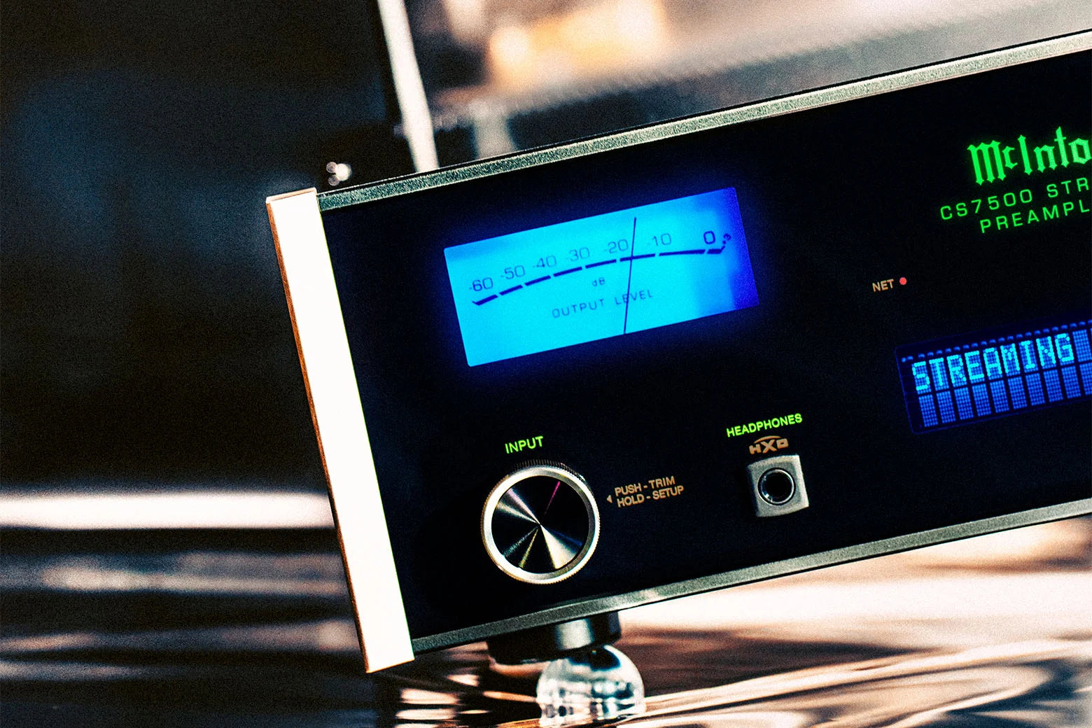 McIntosh CS7500 2-Channel Streaming Preamplifier