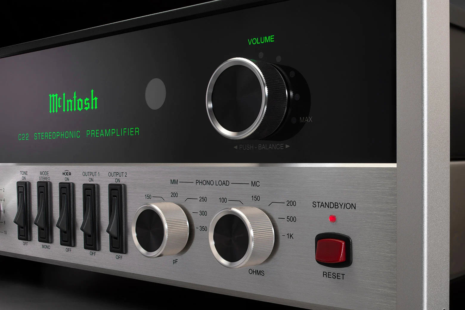 McIntosh C22 Mk V 2-Channel Vacuum Tube Preamplifier Mk V