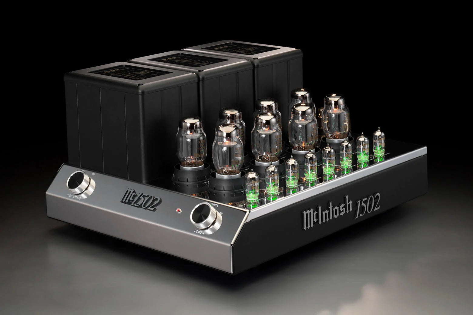 McIntosh MC1502 2-Channel Vacuum Tube Amplifier