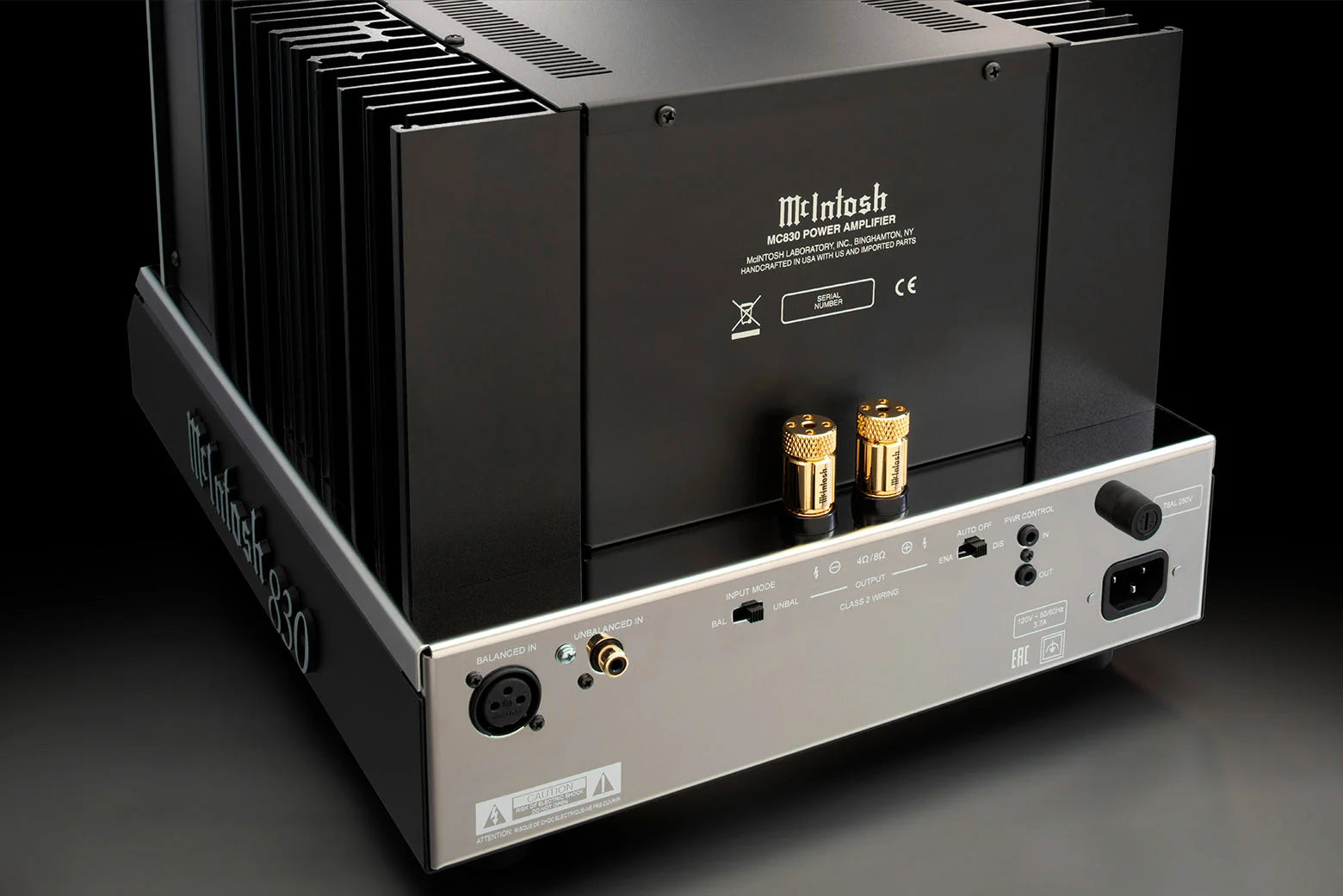 McIntosh MC830 1-Channel Solid State Amplifier
