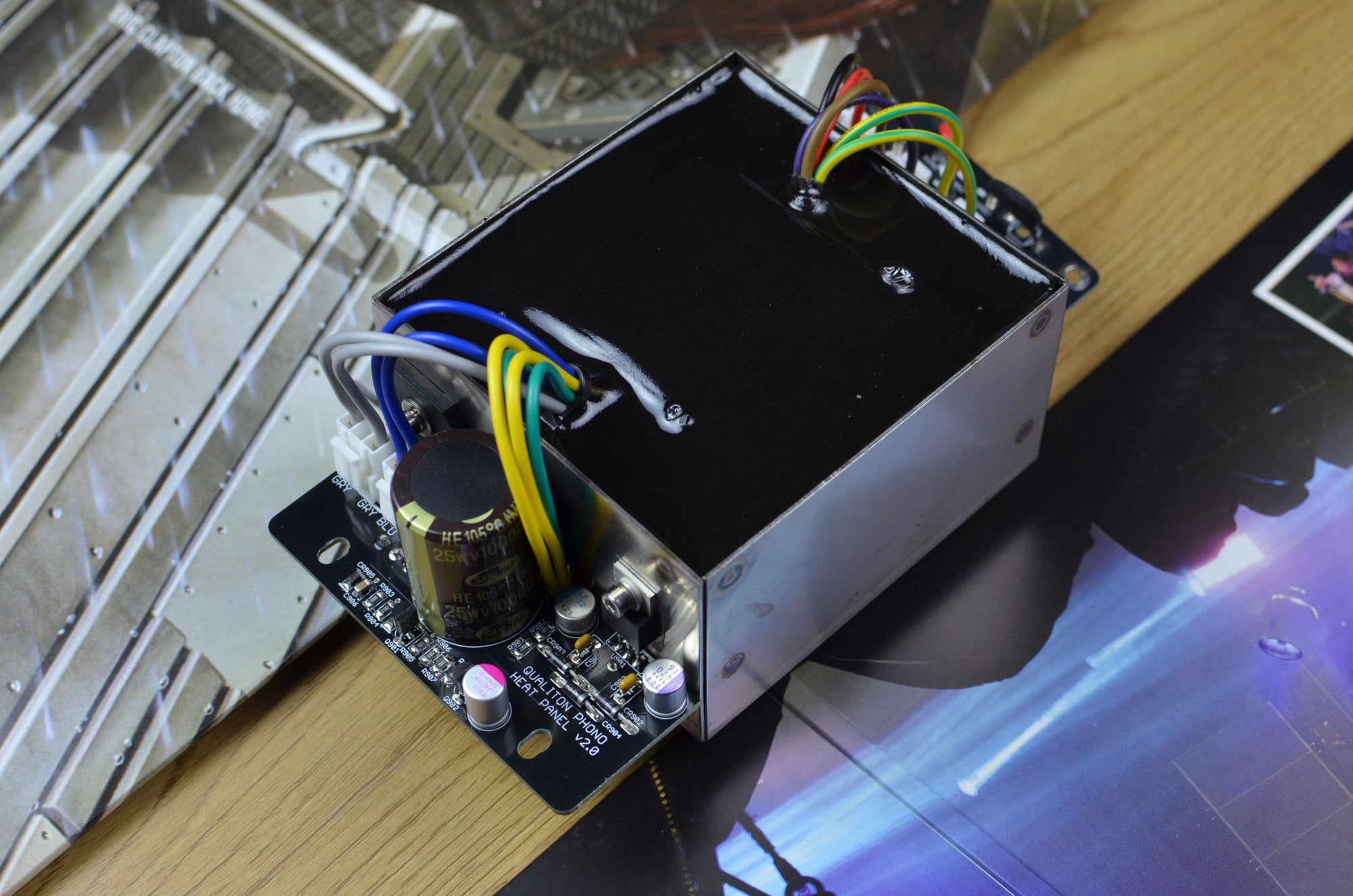 Qualiton Phono Vacuum Tube Preamplifier