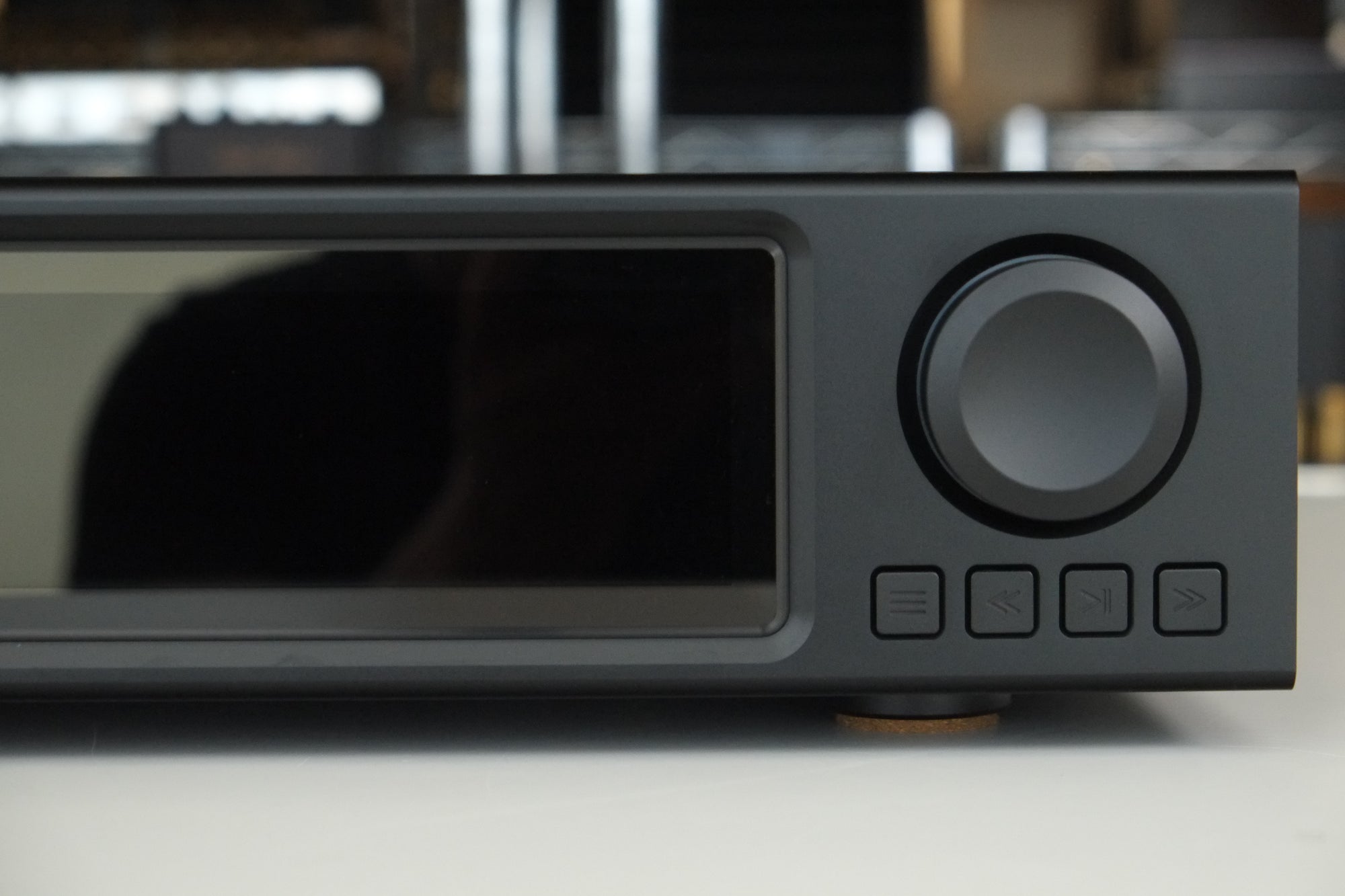 aurender a20 reference music streamer detail