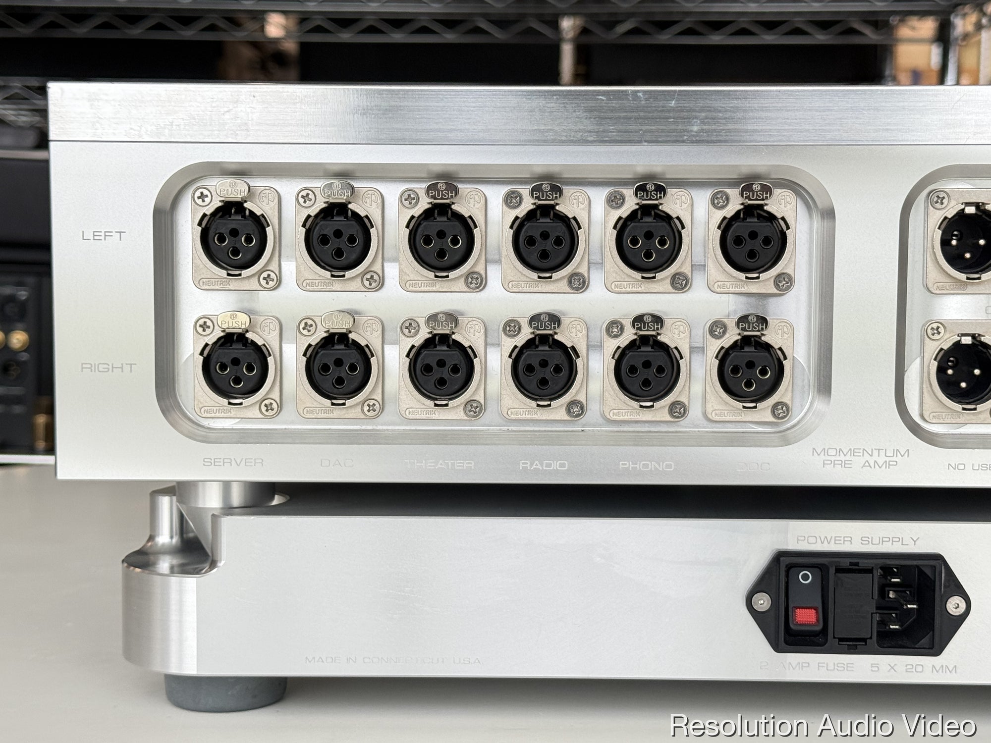 Dan D'Agostino Momentum HD Preamplifier with Original Case & Remote