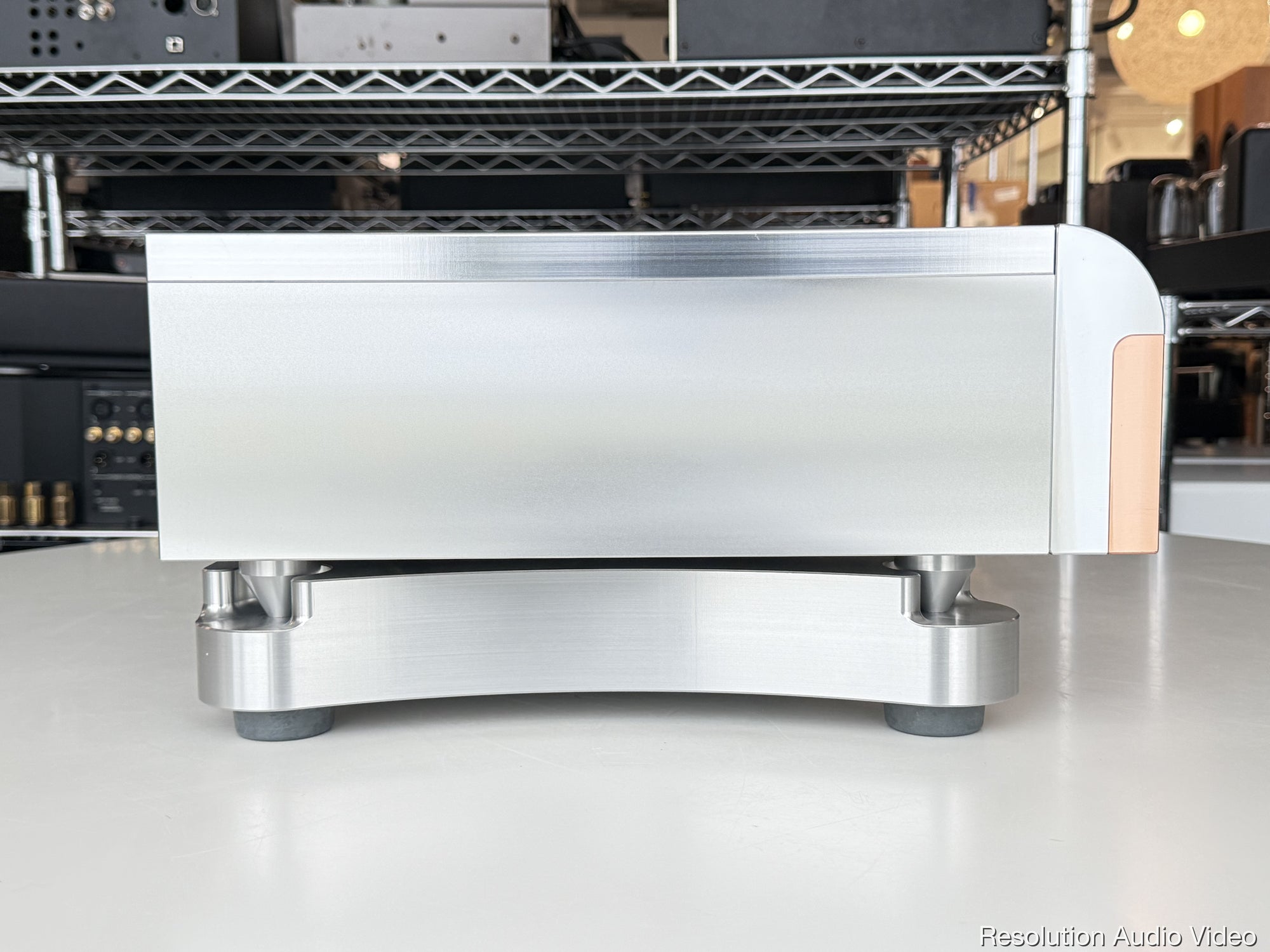 Dan D'Agostino Momentum HD Preamplifier with Original Case & Remote
