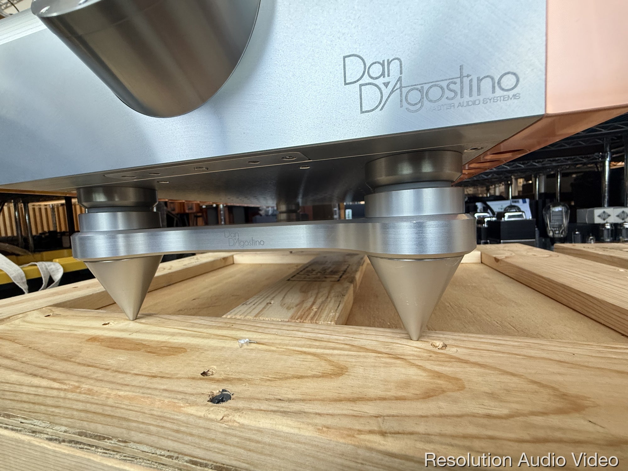d'agostino momentum mxv monoblock power amplifier pair detail