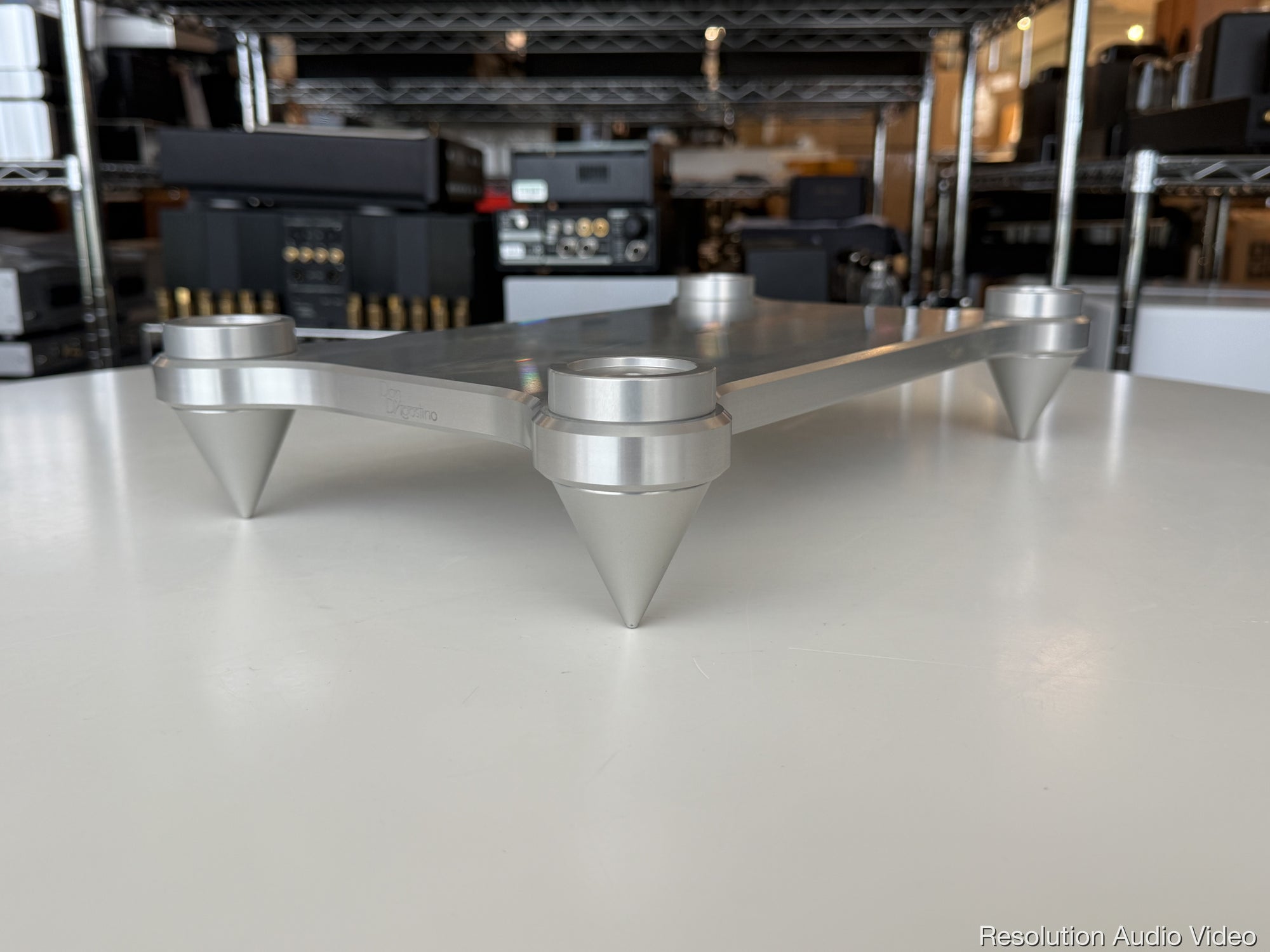 d'agostino momentum mxv monoblock power amplifier pair plinth 2