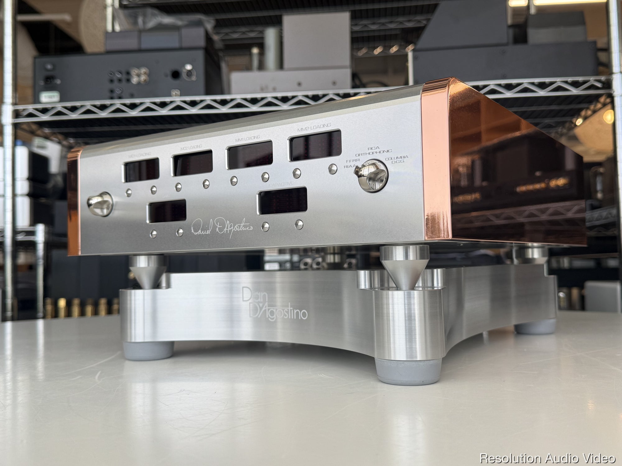 Dan D'Agostino Momentum Phonostage Phono Preamplifier with Original Case
