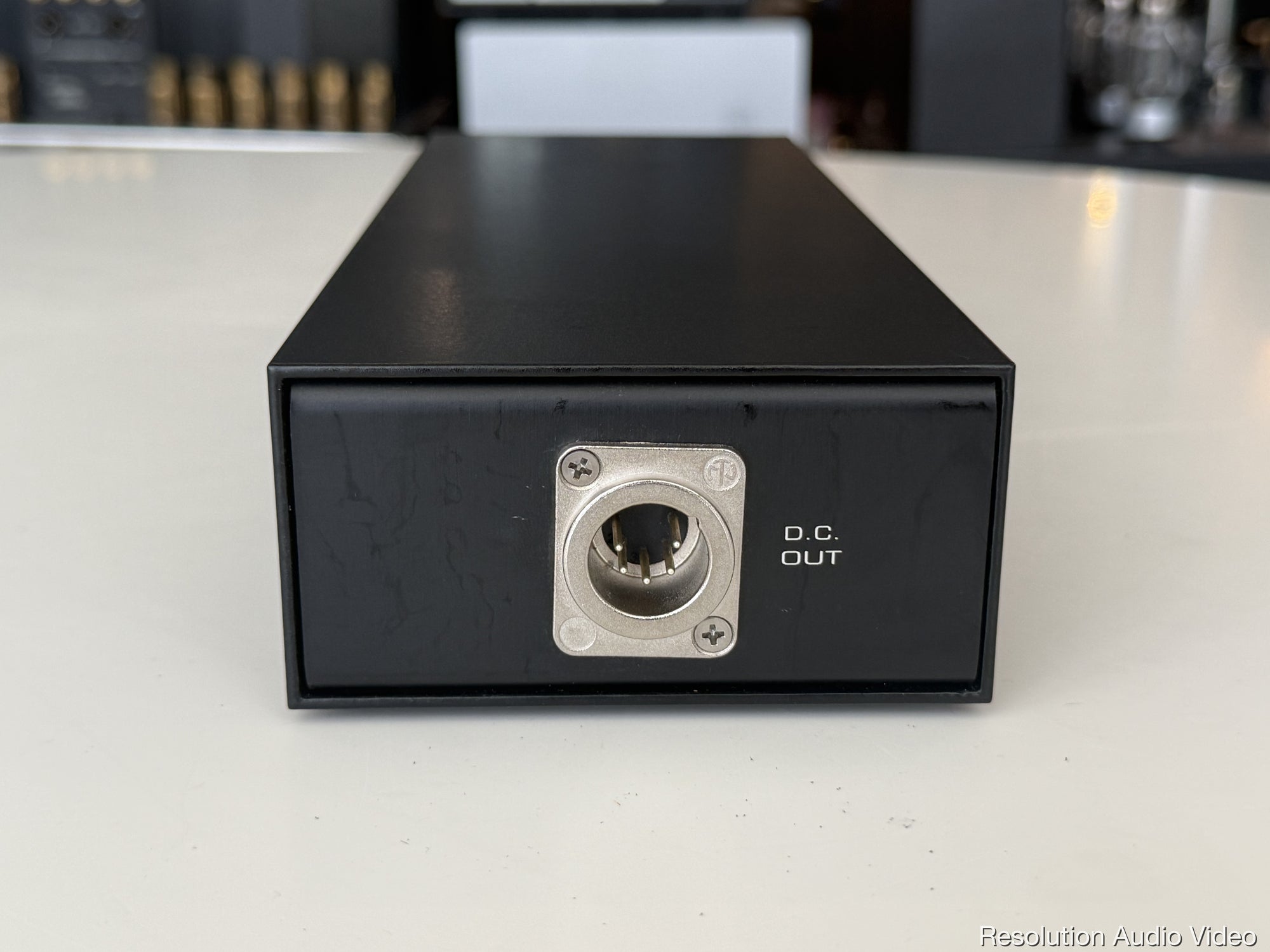 Dan D'Agostino Momentum Phonostage Phono Preamplifier with Original Case