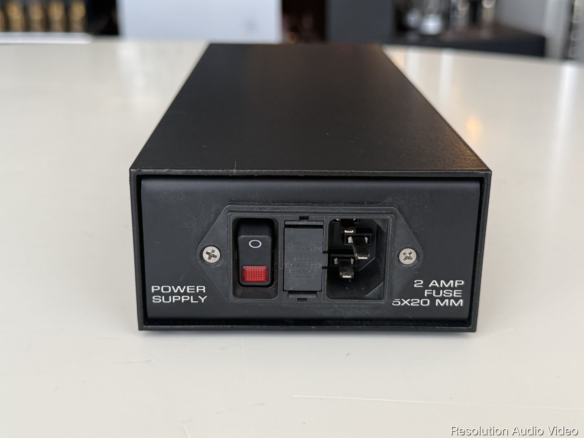 Dan D'Agostino Momentum Phonostage Phono Preamplifier with Original Case