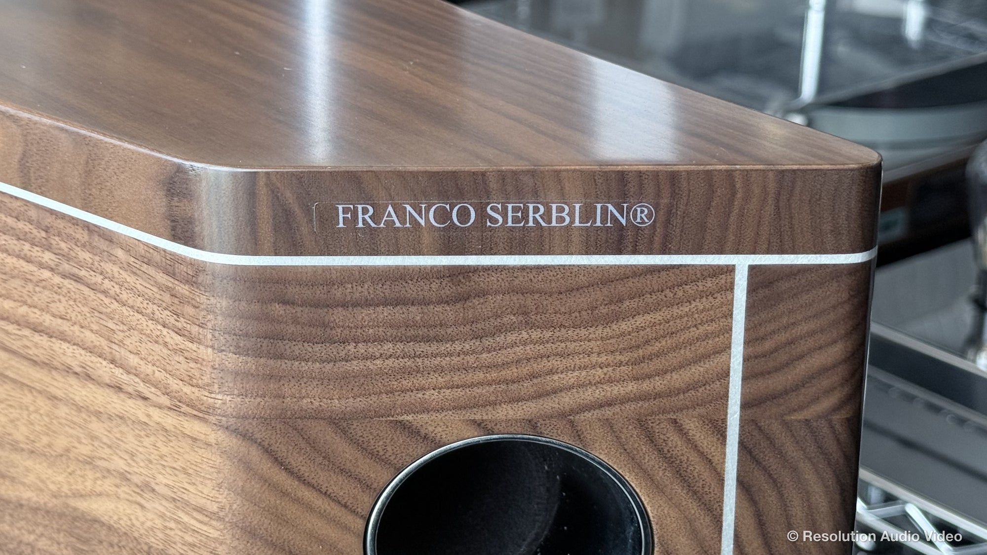 Pre-Owned Franco Serblin Accordo 'Goldberg' Bookshelf Speakers with Stands