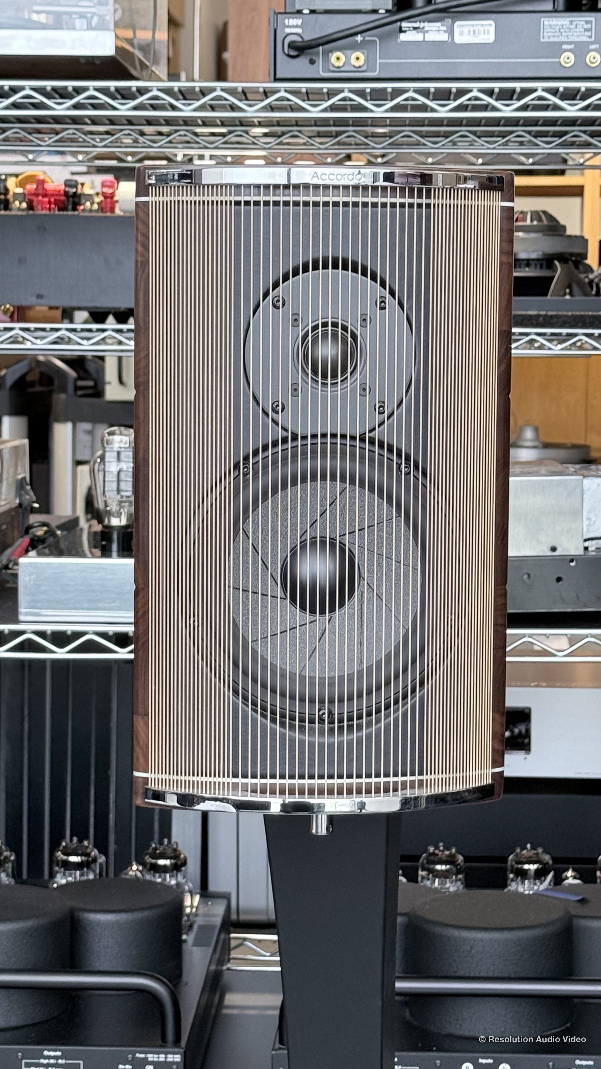 Pre-Owned Franco Serblin Accordo 'Goldberg' Bookshelf Speakers with Stands