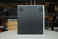 luxman c900u stereo preamplifier bottom