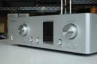 luxman c-900u stereo preamplifier front right angle