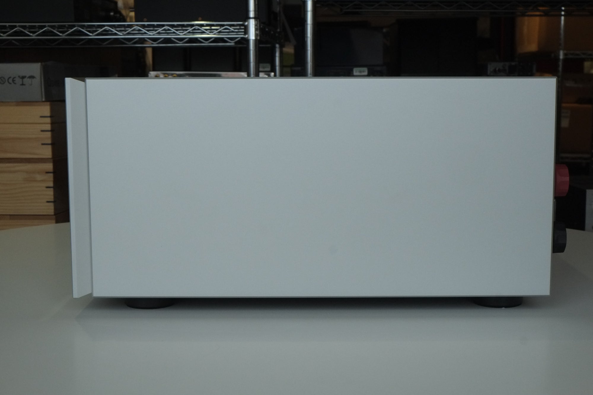 luxman m10x side