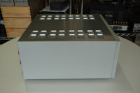 luxman m10x side angle