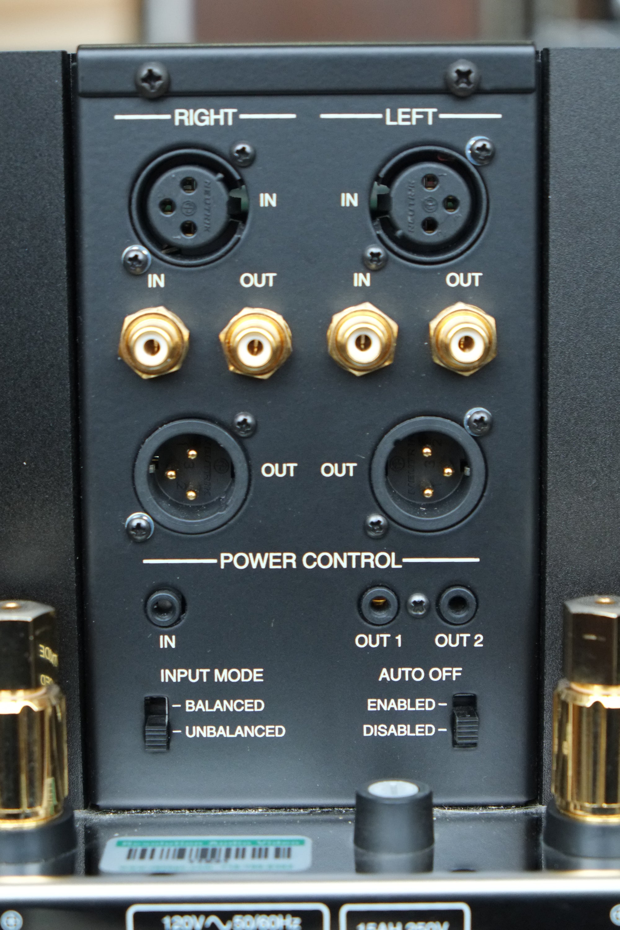 mcintosh mc462 power amplifier back panel detail