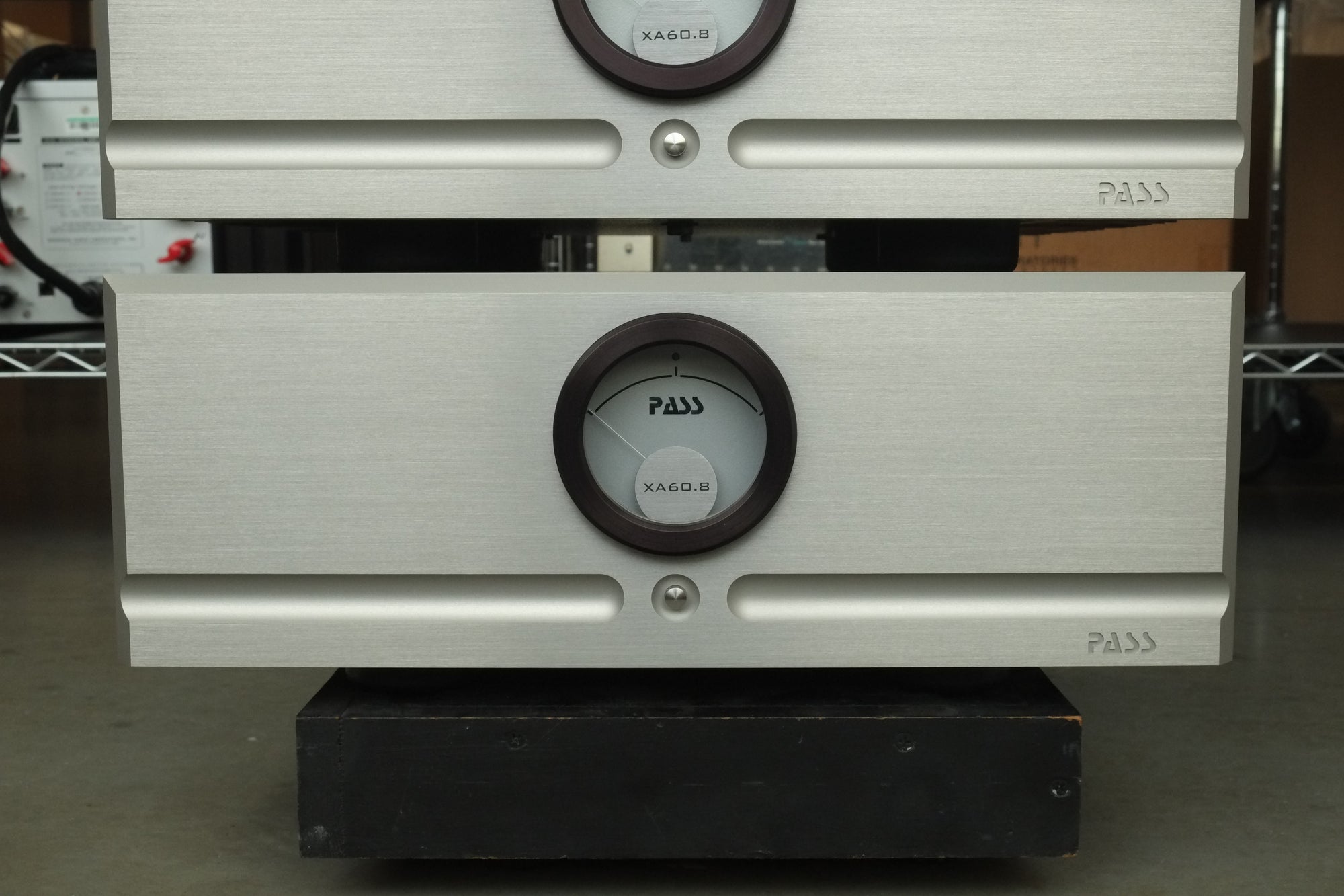 pass labs xa 60.8 monoblock power amplifiers bottom front