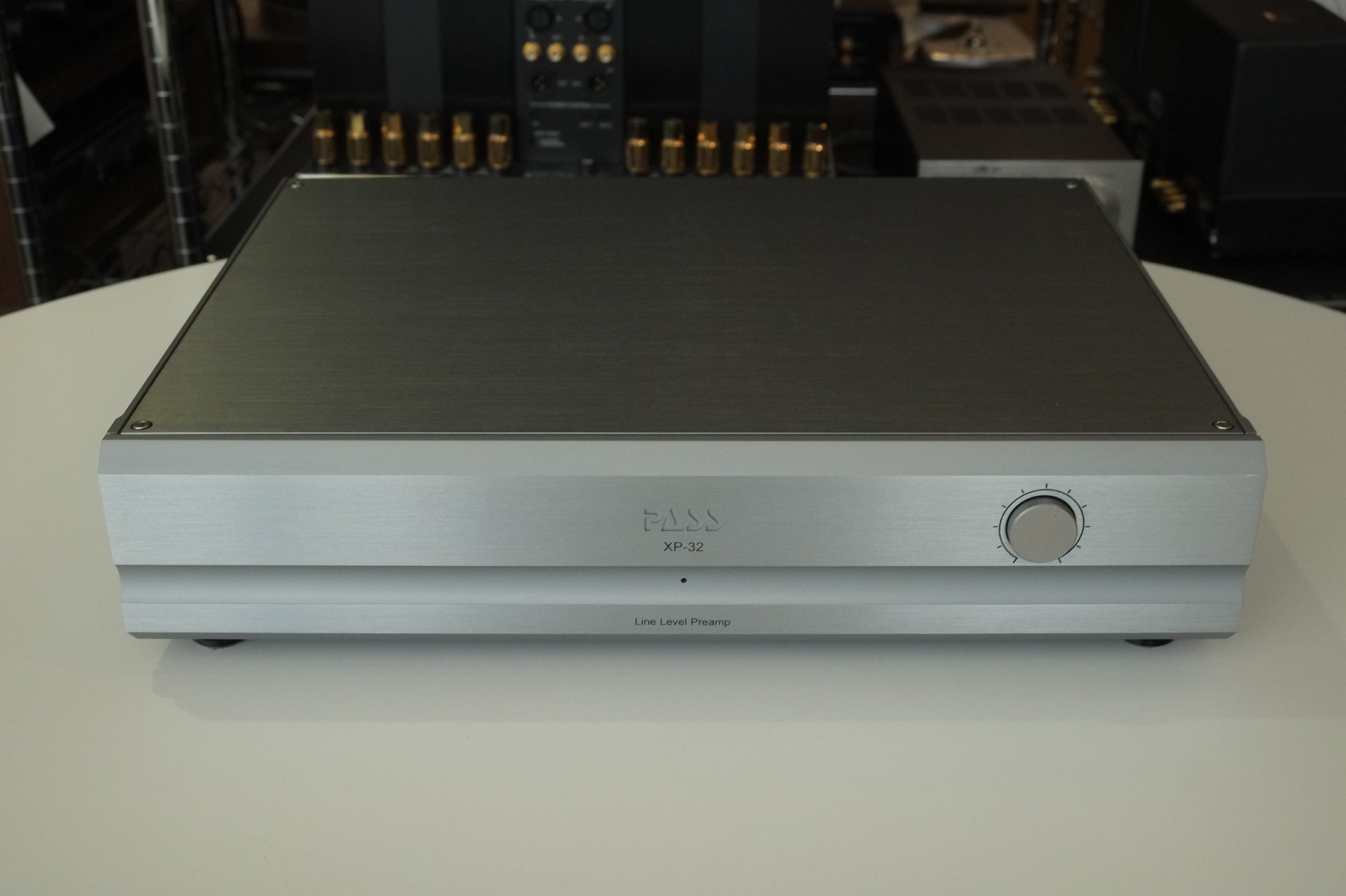 pass labs xp 32 preamplifier front 5