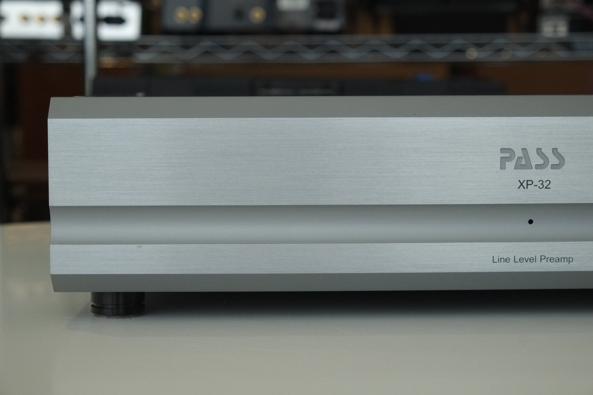 pass labs xp 32 preamplifier front detail 5