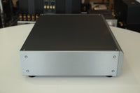 pass labs xp 32 preamplifier left side 2