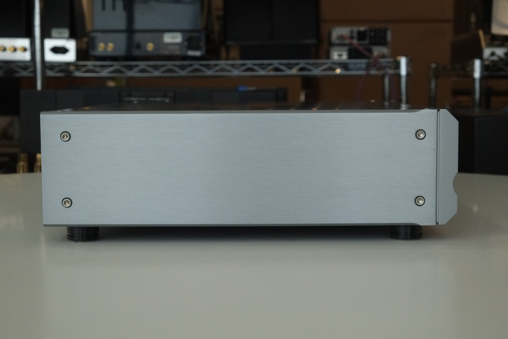 pass labs xp 32 preamplifier left sidfe 5
