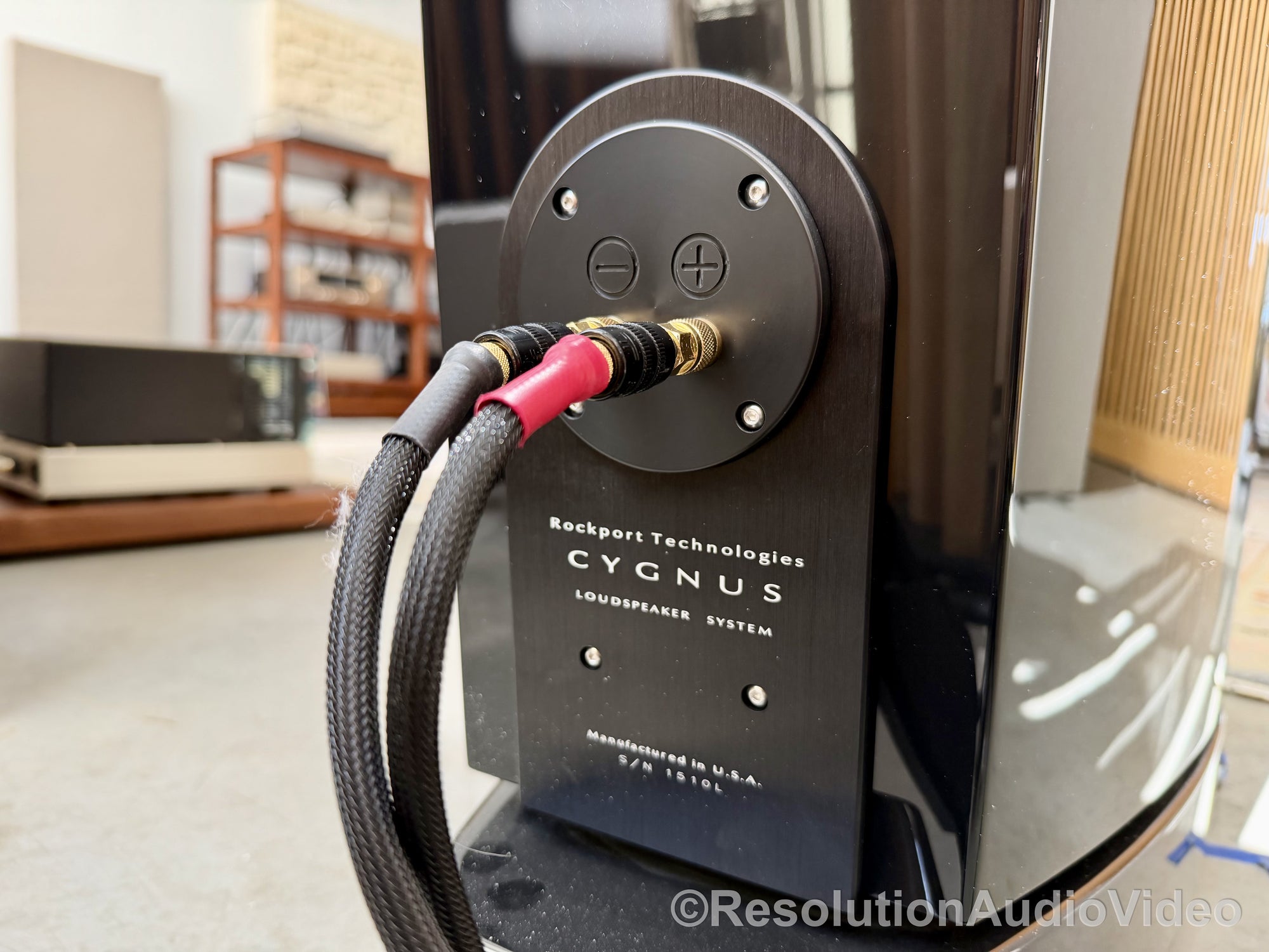 Pre-Owned Rockport Technologies Cygnus Loudspeakers — Black