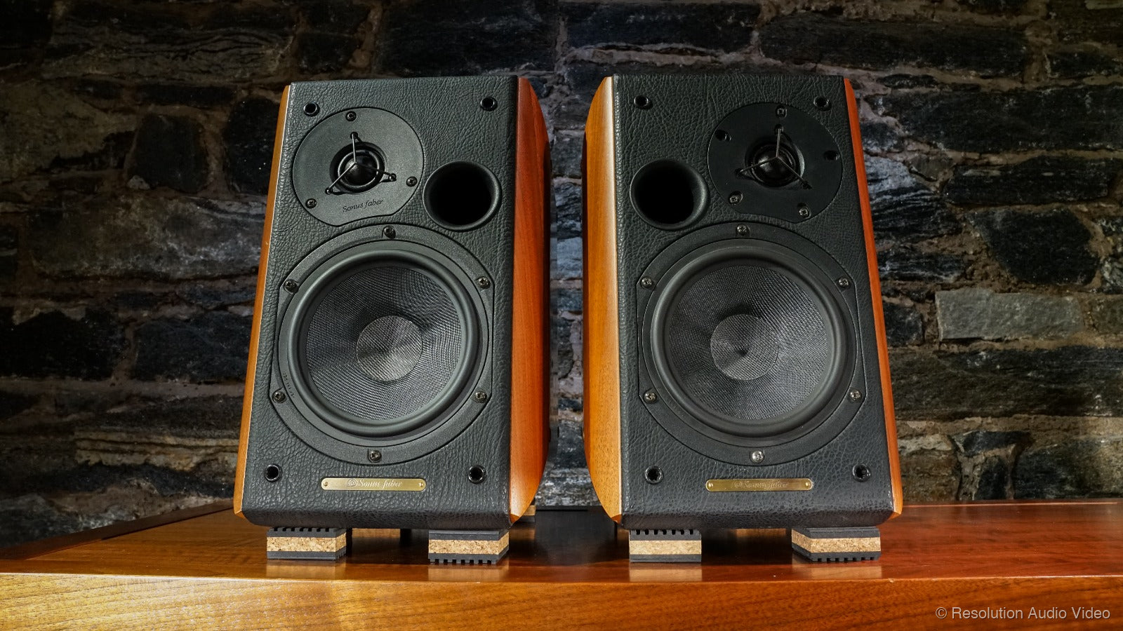 Tuneful Cables Cork Isolation Pads for Speakers - 8 Pack