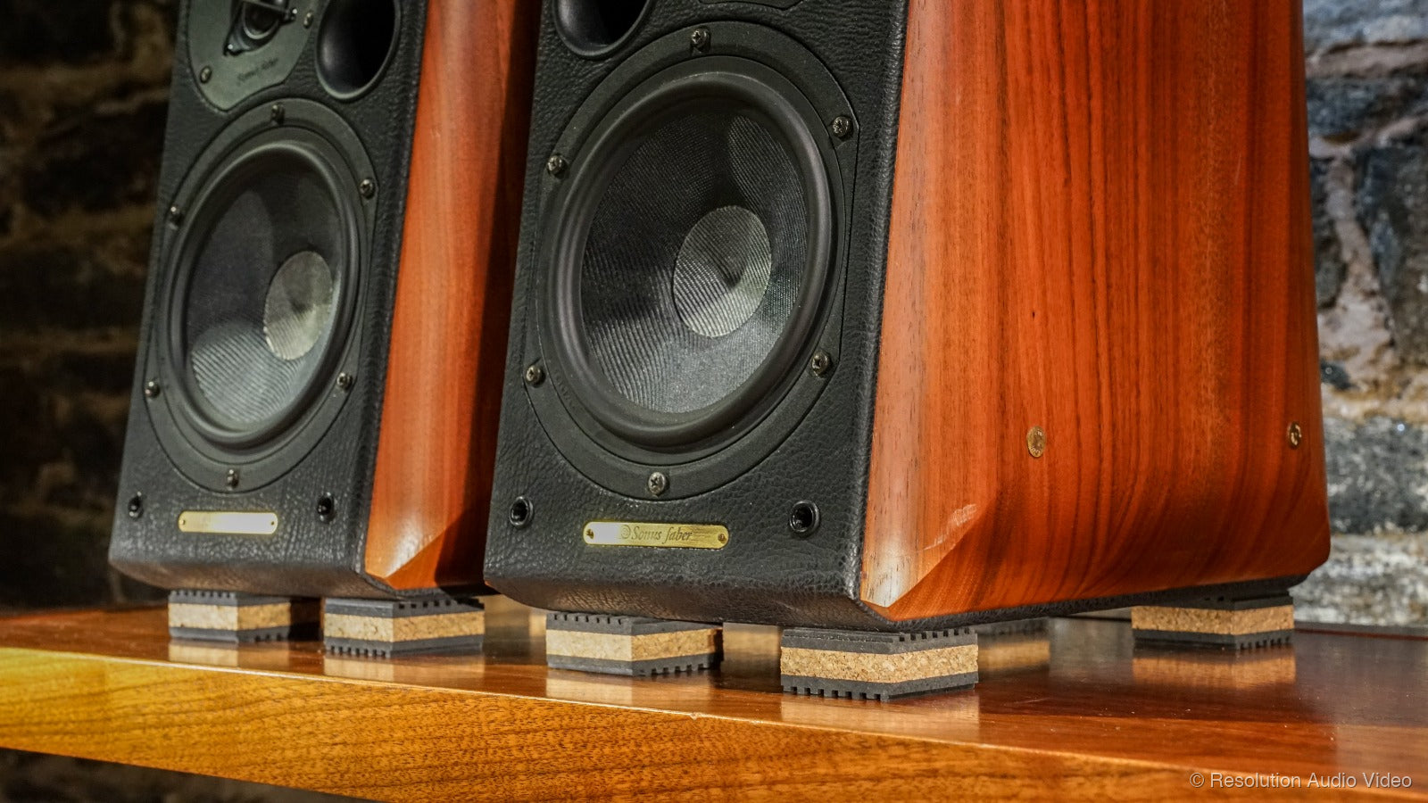 Tuneful Cables Cork Isolation Pads for Speakers - 8 Pack