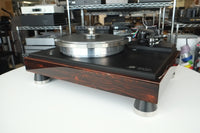 VPI Classic Direct Signature Front Right Angle